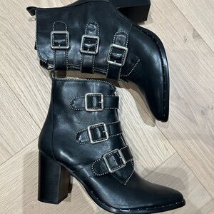 Steve Madden Size 10 Like New